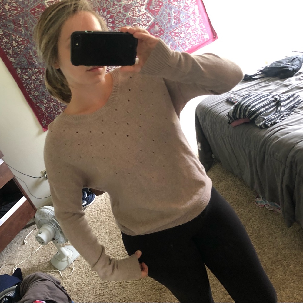 Gap Sweater - Picture 2 of 4